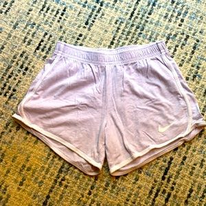 Nike girls shorts L